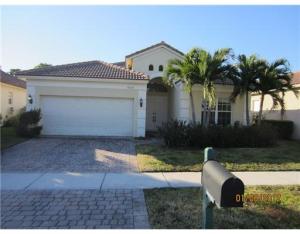 6418 SE Northgate Dr, Stuart, FL 34997 photo 1