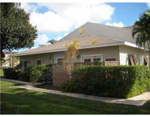 114 E Hemingway Cir, Margate, FL 33063 photo 1