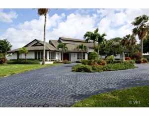 44 Tortoise Ln, Jupiter, FL 33469 photo 1