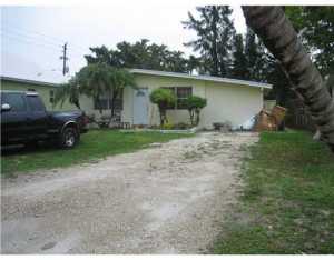 3217 Birch St, Stuart, FL 34997 photo 1