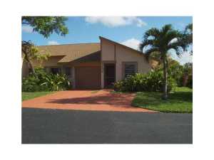 8206 Springtree Rd, Boca Raton, FL 33496 photo 1