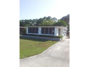 5386 SE Celestial Cir, Stuart, FL 34997 photo 1