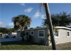 401 Todd St, Jupiter, FL 33458 photo 1