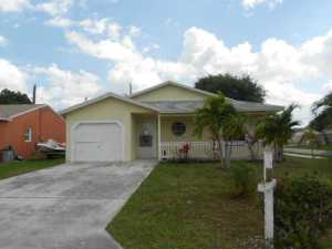 5735 SE Wilsie Dr, Stuart, FL 34997 photo 1