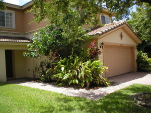 4261 SE Graham Dr, Stuart, FL 34997 photo 1