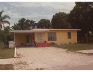 1021 E 10th St, Stuart, FL 34996 photo 1