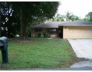 6727 SW Live Oak Ln, Stuart, FL 34997 photo 1