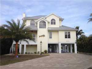 5675 SE Orange St, Stuart, FL 34997 photo 1