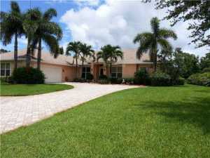 8397 SW Masthead Dr, Stuart, FL 34997 photo 1