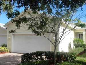 4579 SE Bridgetown Ct, Stuart, FL 34997 photo 1