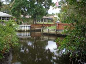 789 SW Rustic Cir, Stuart, FL 34997 photo 1