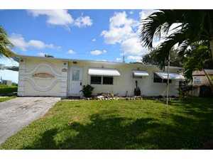 5709 SE Indigo Ave, Stuart, FL 34997 photo 1
