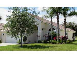 3058 SE Brierwood Pl, Stuart, FL 34997 photo 1