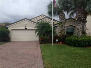 1046 SE Westminster Pl, Stuart, FL 34997 photo 1