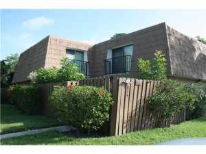 6061 SE Riverboat Dr, Stuart, FL 34997 photo 1