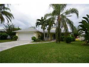 5355 SE Matousek St, Stuart, FL 34997 photo 1