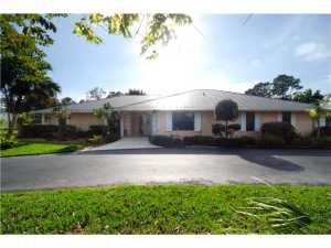 5620 SE Lamay Dr, Stuart, FL 34997 photo 1