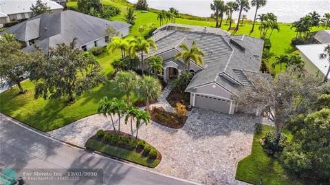 8042 SW Yachtsmans Dr, Stuart, FL 34997 photo 1
