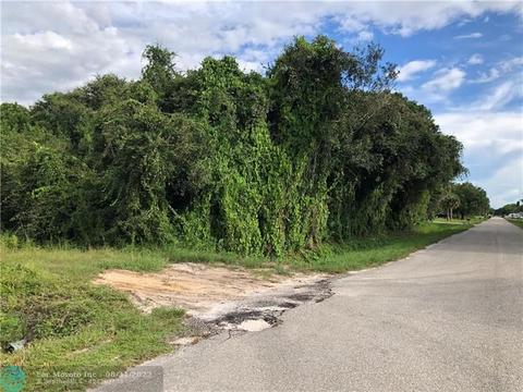 3896 NW 29th Ave, Okeechobee, FL 34972 photo 1