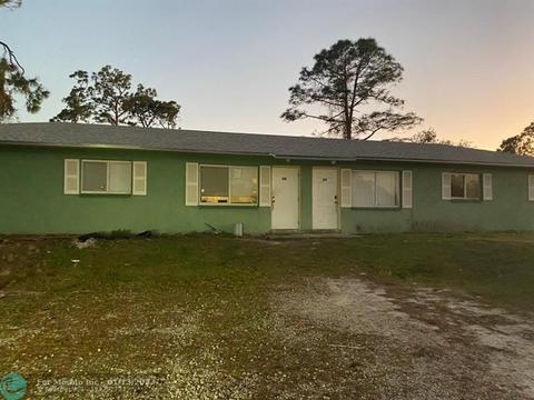 4413-4415 Douglas Ln, Lehigh Acres, FL 33973