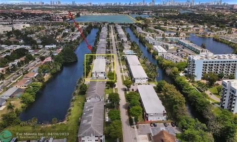 55 NW 204th St #15, Miami Gardens, FL 33169