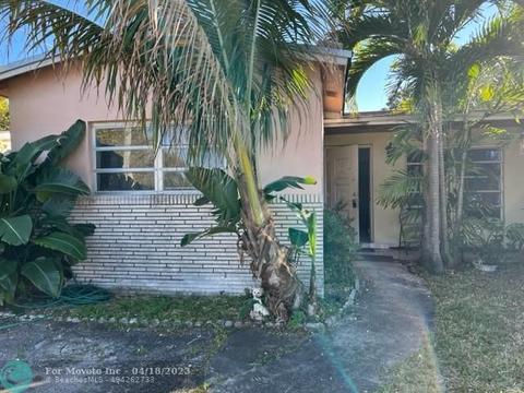 6870 SW 18th Ct, North Lauderdale, FL 33068 | 8 Photos | MLS #F10376615 ...