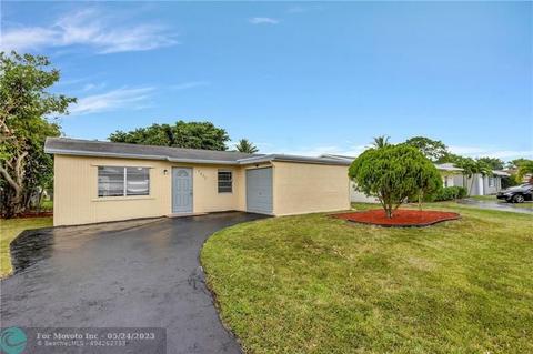 7802 SW 6th Ct, North Lauderdale, FL 33068
