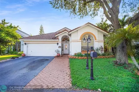 2845 NW 69th Ter, Margate, FL 33063