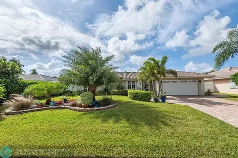 2900 NE 40th St, Lighthouse Point, FL 33064