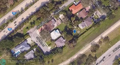 28 SW 27th Rd, Miami, FL 33129 photo 1