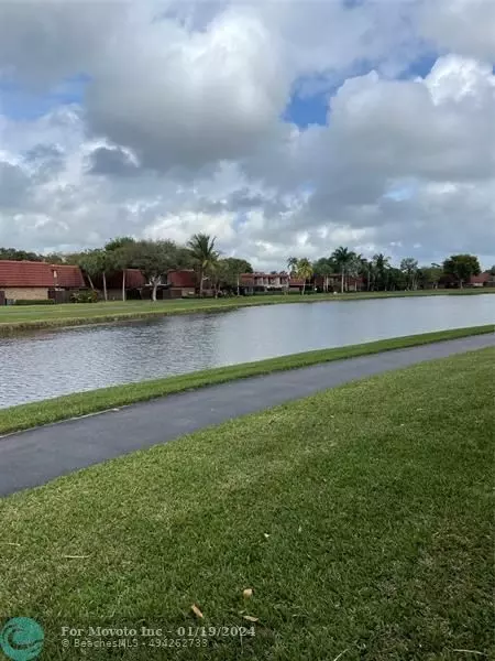 8485 Boca Rio Dr #8485, Boca Raton, FL 33433