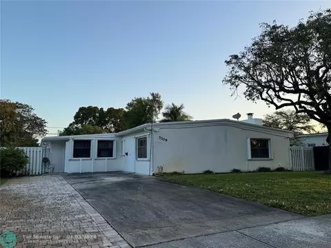 3309 SW 15th Ct, Fort Lauderdale, FL 33312