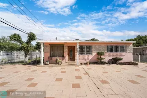 607 E 48th St, Hialeah, FL 33013