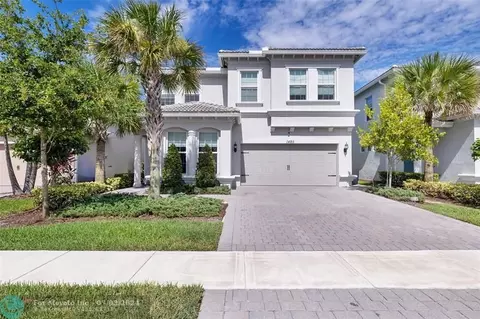 1485 Myrtle Oak Ter, Hollywood, FL 33021