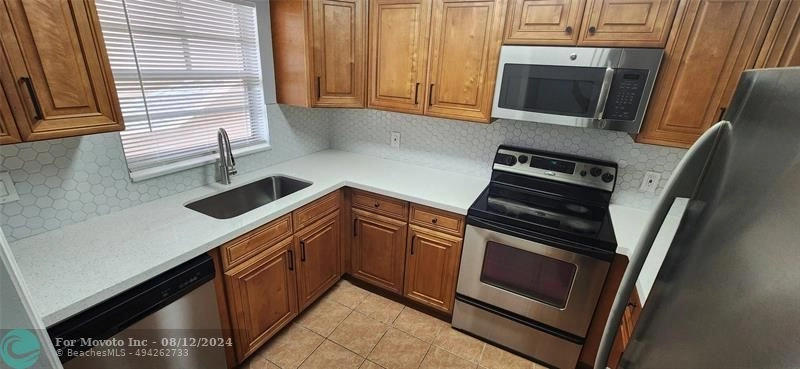 9471 EVERGREEN PL Unit 205  