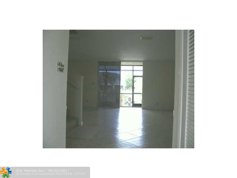 1135 Hamptons Bl #1135, North Lauderdale, FL 33068 photo 3