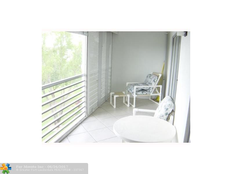 2006 Granada Dr #E4, Coconut Creek, FL 33066 photo 7