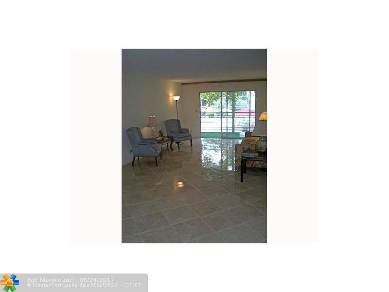 2003 Granada Dr #E2, Coconut Creek, FL 33066 photo 3
