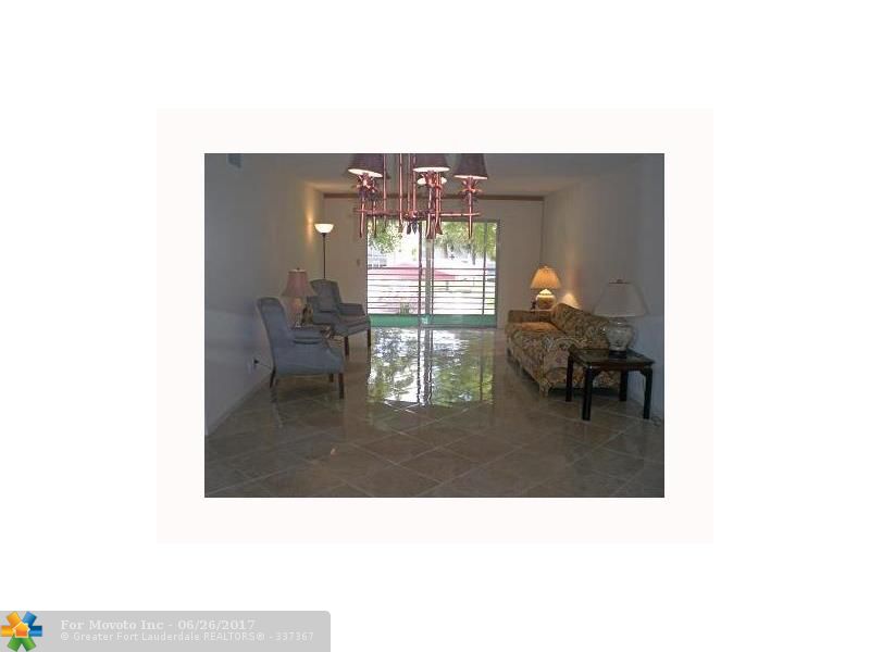 2003 Granada Dr #E2, Coconut Creek, FL 33066 photo 2