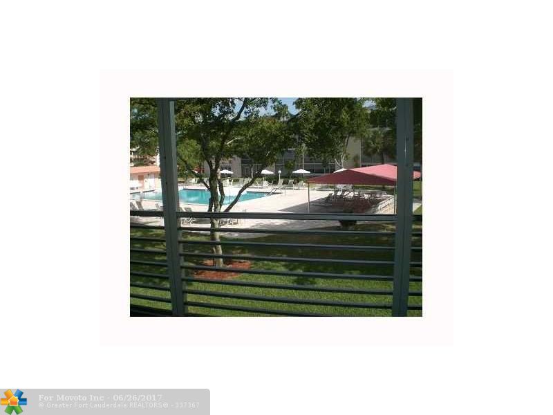 2003 Granada Dr #E2, Coconut Creek, FL 33066 photo 1