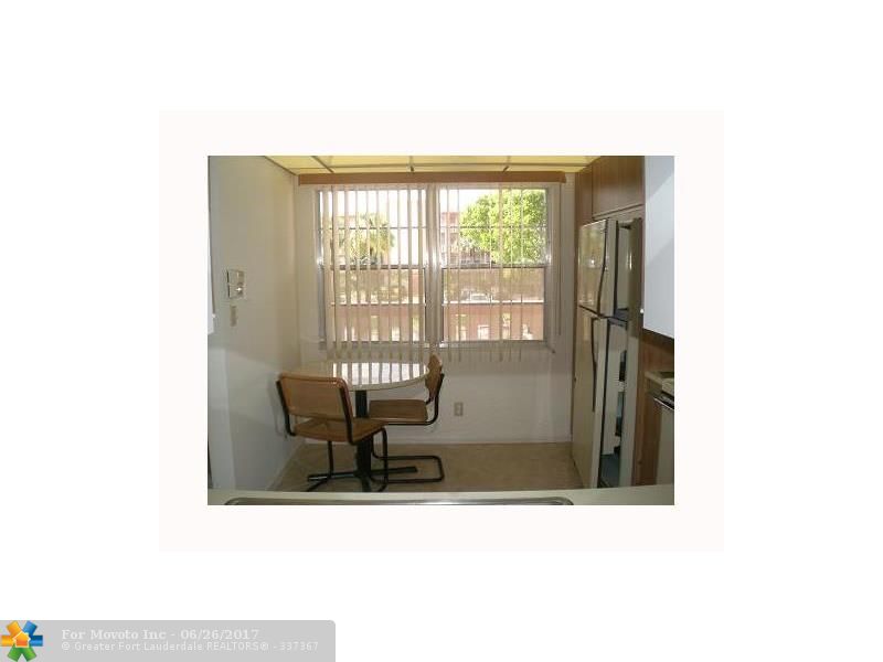 2003 Granada Dr #E2, Coconut Creek, FL 33066 photo 5