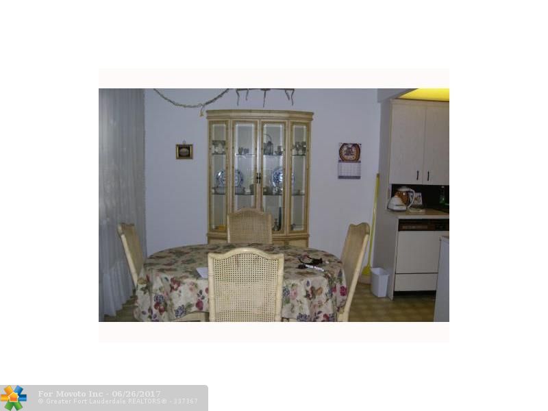 2084 Cornwall East #2084 E, Boca Raton, FL 33434 photo 2