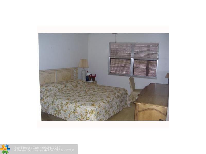 2084 Cornwall East #2084 E, Boca Raton, FL 33434 photo 4