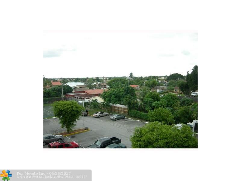 1900 W 68 St #I404, Hialeah, FL 33014 photo 1
