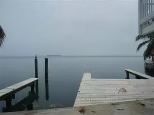 120 W Conch Ave, Conch Key, FL 33050 photo 3