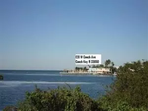 120 W Conch Ave, Conch Key, FL 33050 photo 1