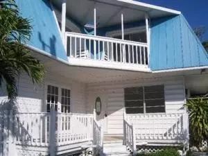 3203 Pearl Ave, Key West, FL 33040 photo 1