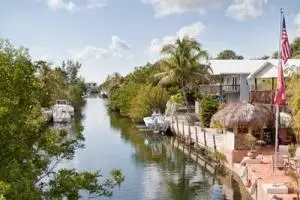 29080 Iris Dr, Big Pine Key, FL 33043 photo 9