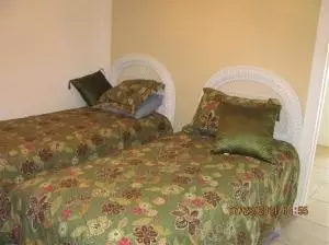 411 12th St #KEY colony, Key Colony Beach, FL 33051 photo 13