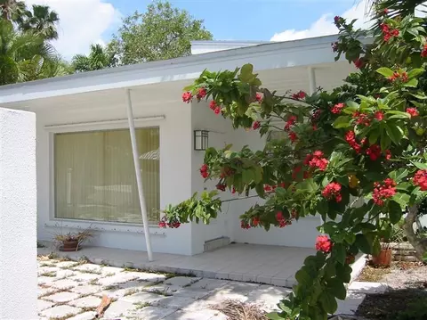 3821 Eagle Ave, Key West, FL 33040 photo 2
